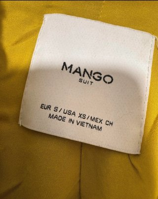 Abrigo pelo amarillo Mango Talla S