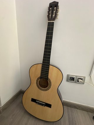 Guitarra Clásica + Afinador