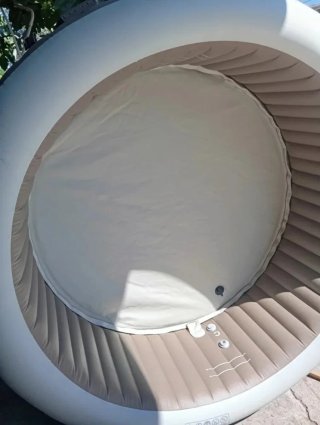 Spa Hinchable Intex Beige de 6 Personas y motor