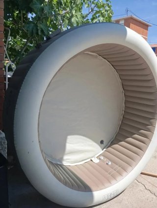 Spa Hinchable Intex Beige de 6 Personas y motor