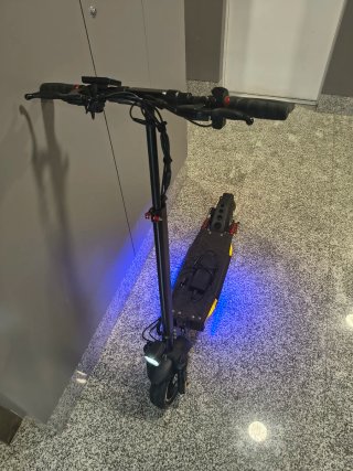Patinete Eléctrico Negro
