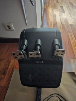 Playseat com volante Logitech G920 + shifter