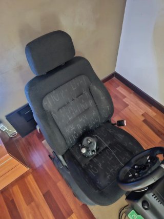Playseat com volante Logitech G920 + shifter