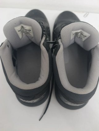Zapatillas Nike Overplay VIII Negras/Grises