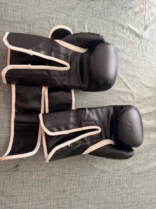 Guantes de Boxeo Leone Negros