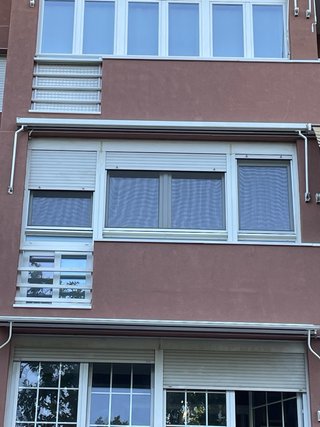 Cerramiento Ventanas de PVC blancas