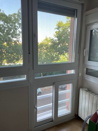 Cerramiento Ventanas de PVC blancas