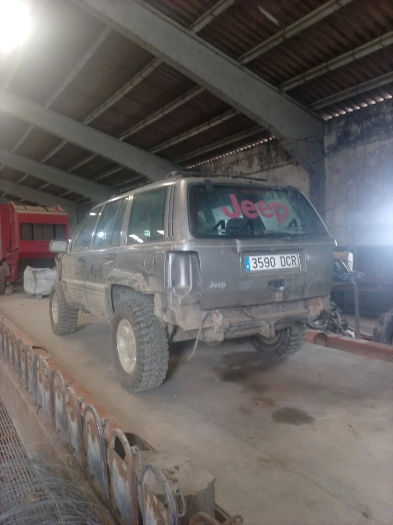 Jeep Grand Cherokee 1997 - foto 1