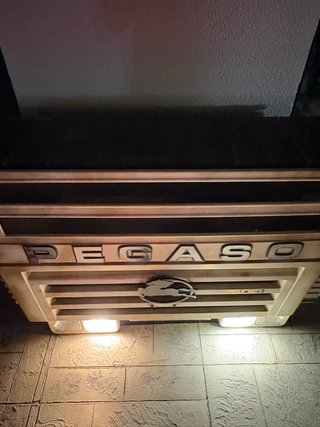Frontal Camión Pegaso Decoración