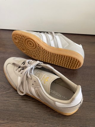 Zapatillas Adidas Beige Talla 38