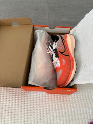 Zapatilla Nike Vomero 17 Talla 40