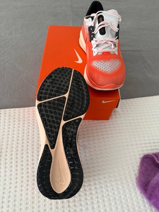 Zapatilla Nike Vomero 17 Talla 40