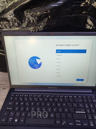 Portátil ASUS Vivobook 15