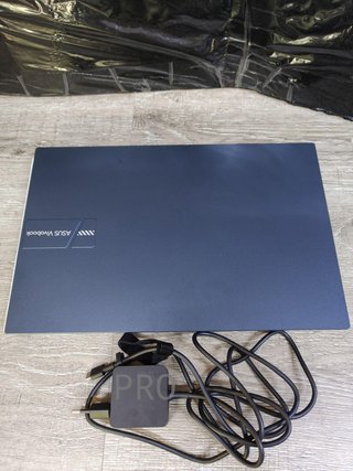 Portátil ASUS Vivobook 15