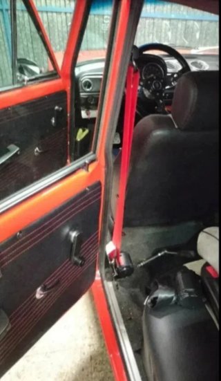 Cinturones Seat 124 Rojos