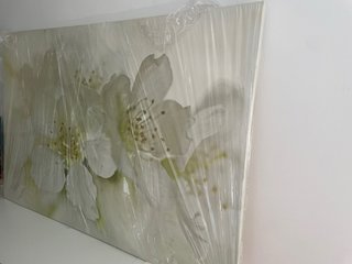 Cuadro floral blanco Ikea