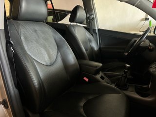 Toyota Rav4 2.0 D4-D Executive 4X4