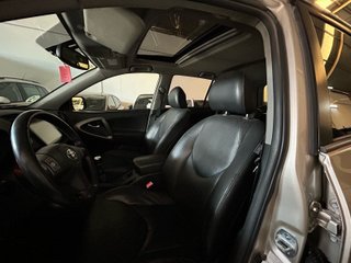 Toyota Rav4 2.0 D4-D Executive 4X4