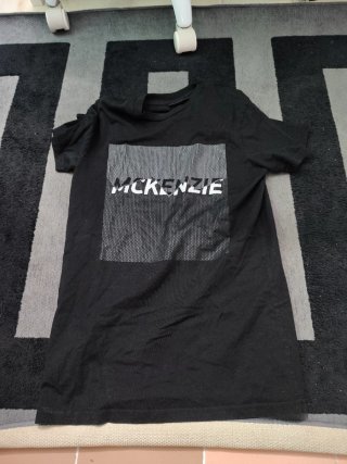 Camisa McKenzie Negra