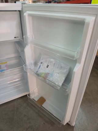 Frigorífico Comfee 80L con congelador