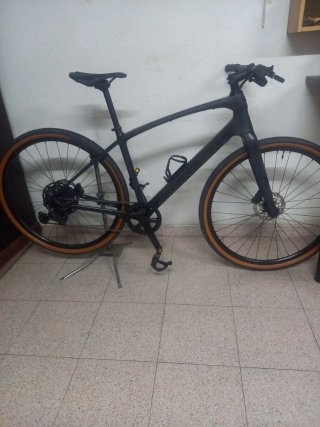 Bicicleta TREK FX 4 SPORT