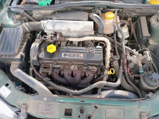 Despiece Opel Corsa B