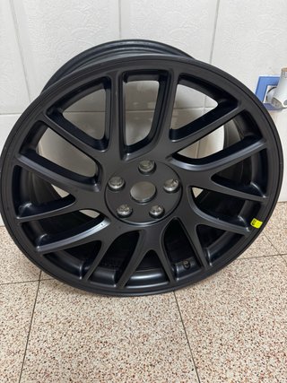 Llanta Tesla Model 3 Highland 18 Photon