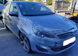 98030808zd salpicadero peugeot 308 1.2 130094