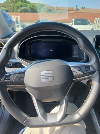 SEAT Arona 2025