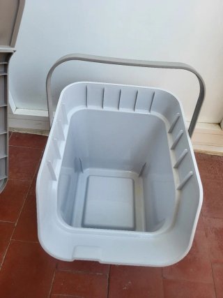 Cubo basura apilable
