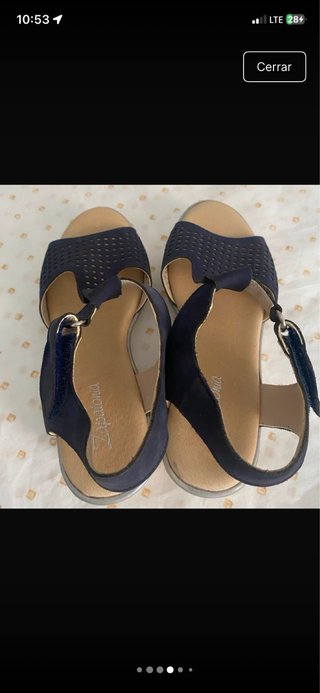 Sandalias cuña azul y beige