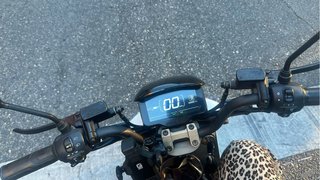 Ciclomotor Eléctrico NICE Scooter Automática