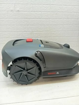 Robot Cortacésped Mova 600 Kit podadora 800m2
