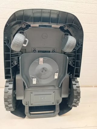 Robot Cortacésped Mova 600 Kit podadora 800m2