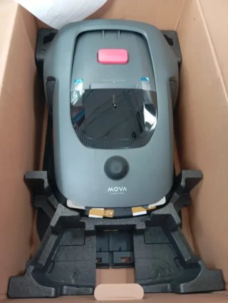 Robot Cortacésped Mova 600 Kit podadora 800m2