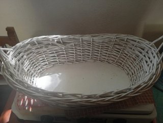 Lote de Canastos de mimbre blanco ovalado 25 €