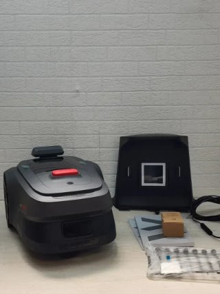 Robot cortacésped MOVA ViAX 500