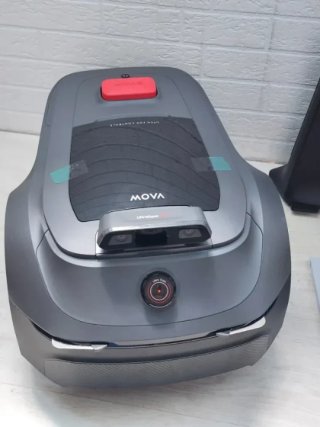 Robot cortacésped MOVA ViAX 500