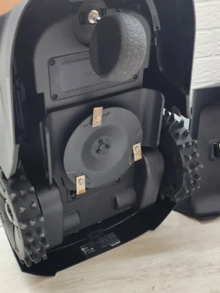 Robot cortacésped MOVA ViAX 500