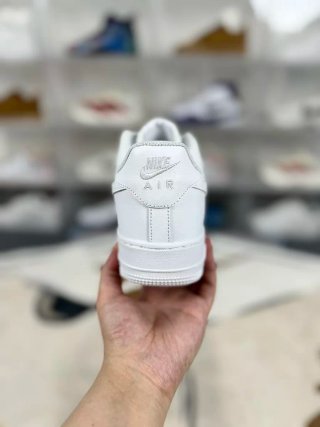 Nike Air Force 1 Low Talla 42 Blancas