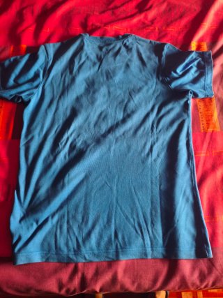 Camiseta Adidas. Talla M