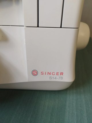Remalladora Singer S14-78 Overlock
