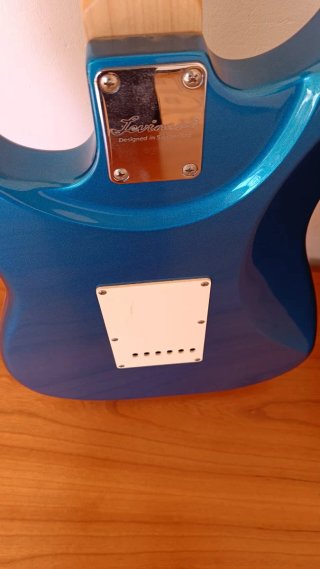 Guitarra Eléctrica Azul Metálico