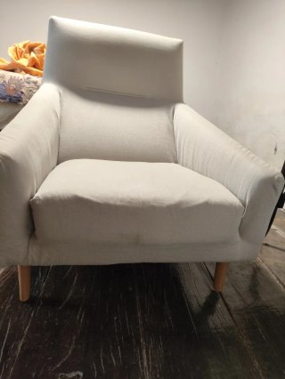 Sofá y sillóna juego beige tela. Precio negociable
