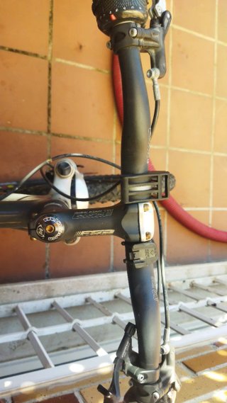 Bicicleta MTB BH Carbono