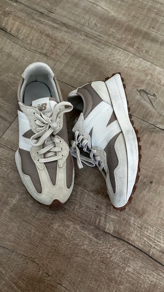 New Balance Beige/Marrón Talla 40