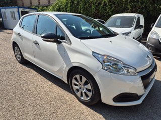 Peugeot 208 XAD 75CV Van