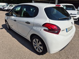 Peugeot 208 XAD 75CV Van
