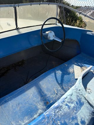 Casco de barco lancha 4m con papeles