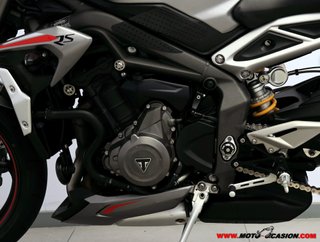TRIUMPH STREET TRIPLE 765 RS